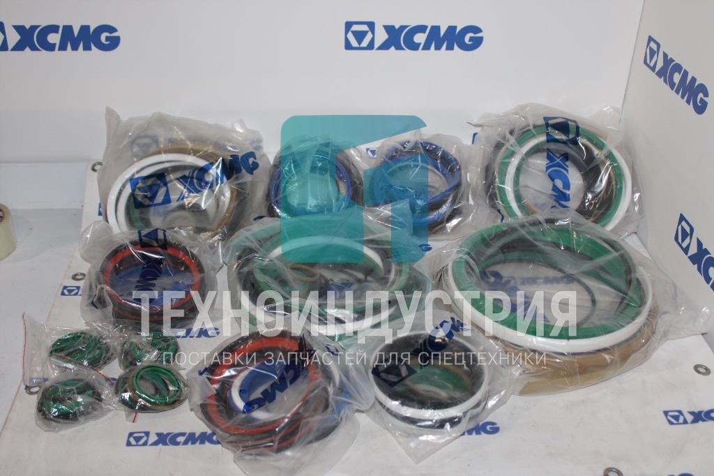 Ремкомплект выдвижения аутригера XCT25L5_SR 860154276 Техноиндустрия Челябинск